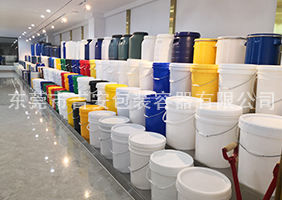 高潮艹吉安容器一楼涂料桶、机油桶展区